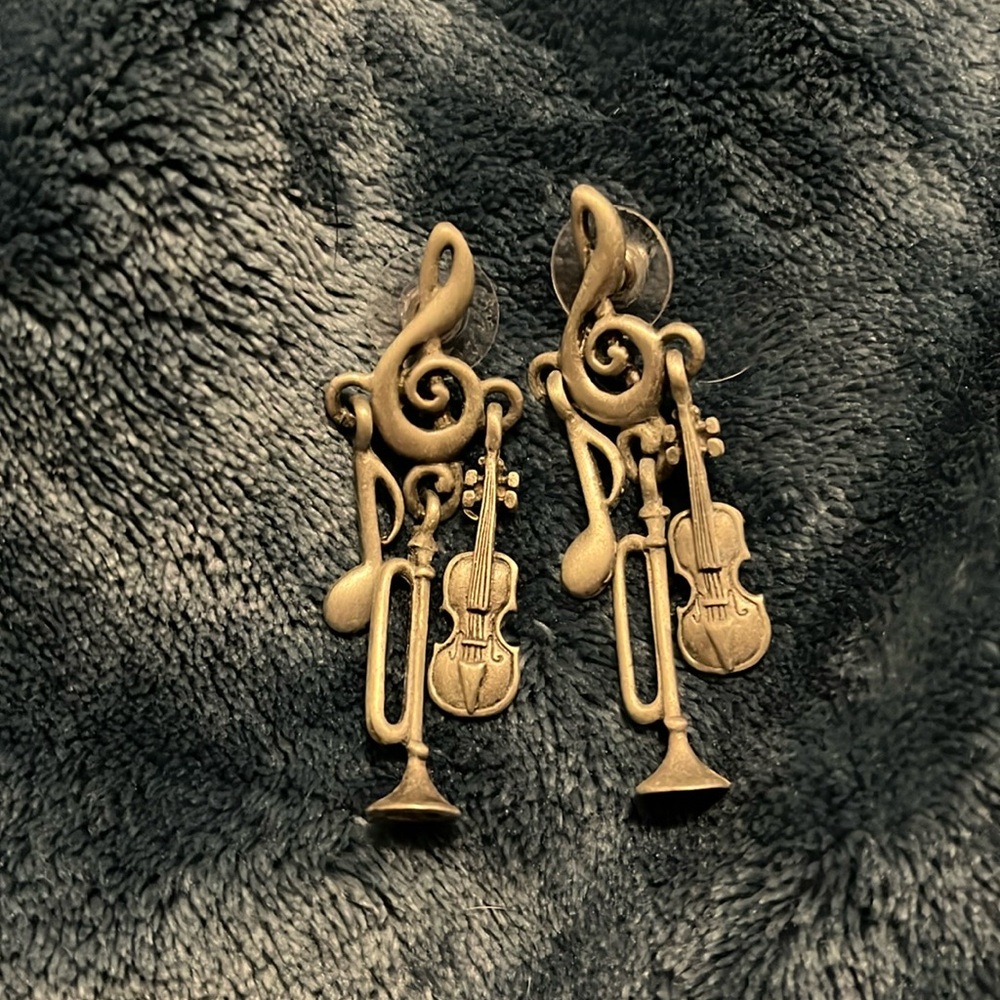 Vintage JJ Jonette Signed Pewter Music Themed post dangle earrings